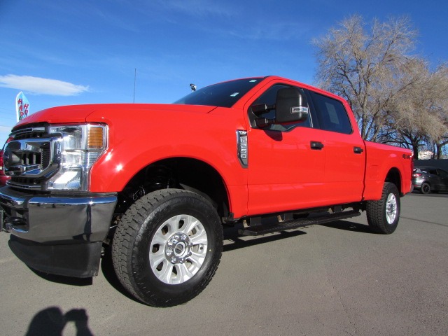 photo of 2022 Ford F-250 SD XLT Crew Cab 4WD - Montana one owner!